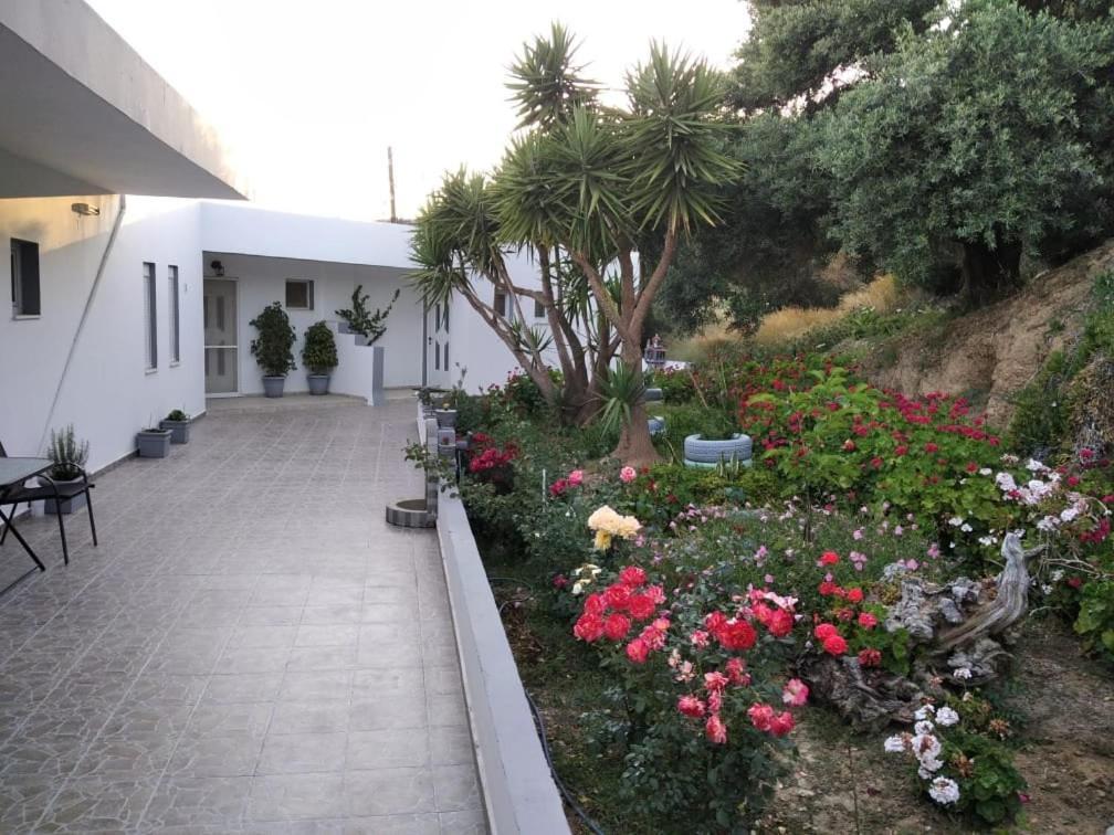 Golden Sun Apartments 罗达奇诺 外观 照片