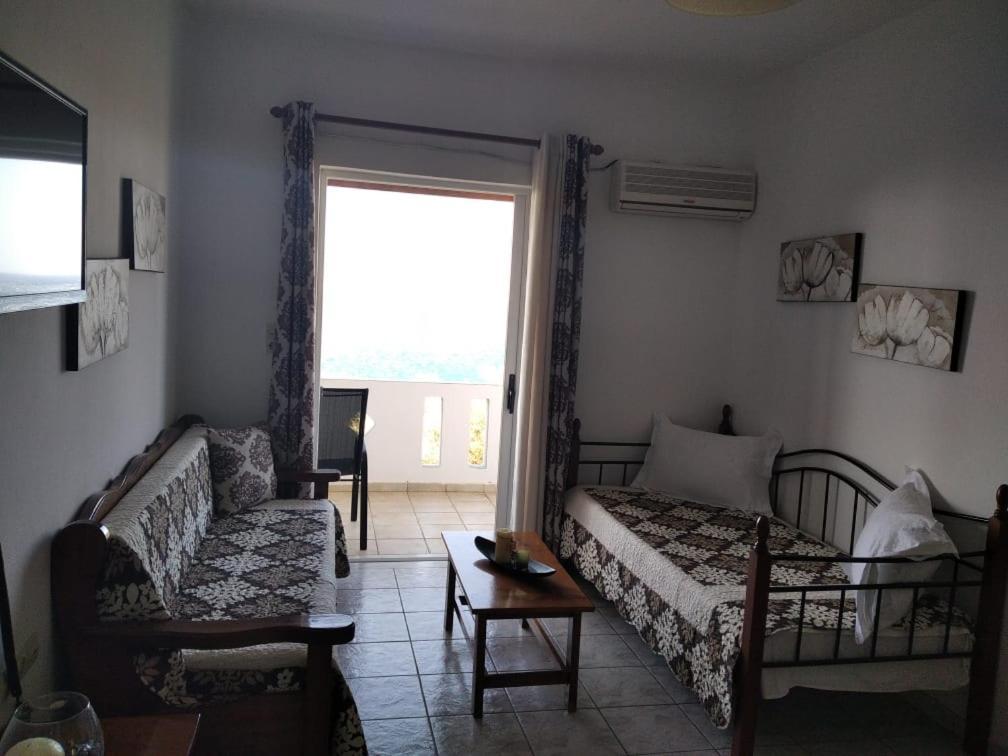 Golden Sun Apartments 罗达奇诺 外观 照片
