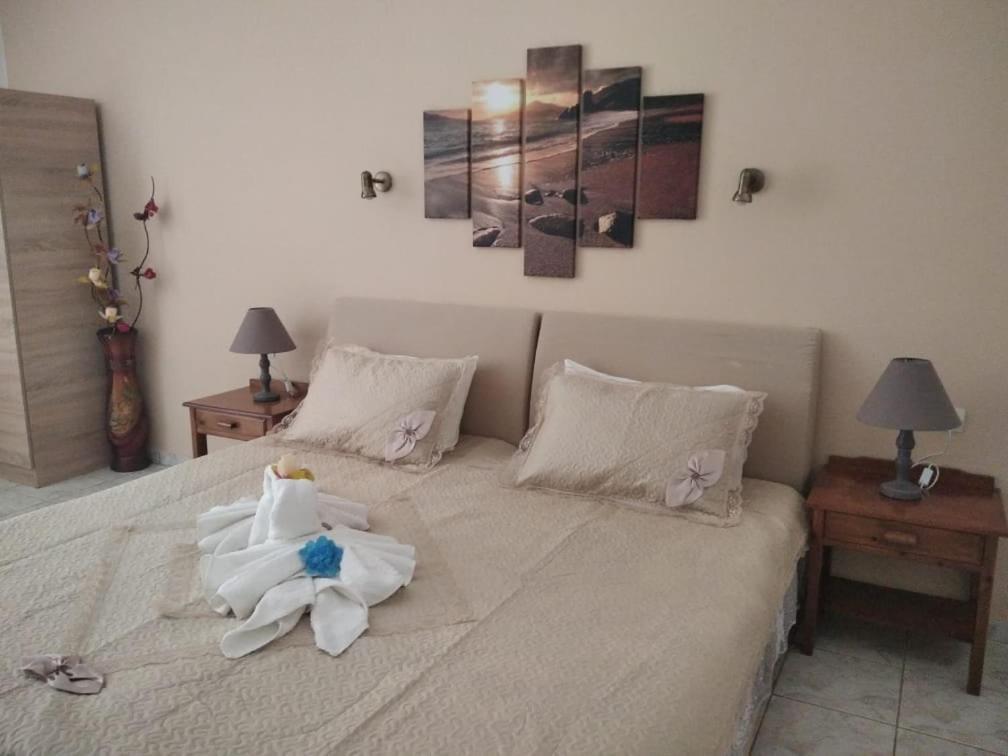 Golden Sun Apartments 罗达奇诺 外观 照片