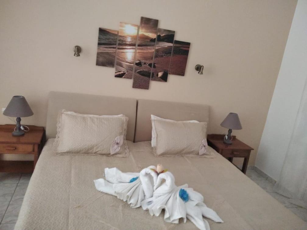 Golden Sun Apartments 罗达奇诺 外观 照片