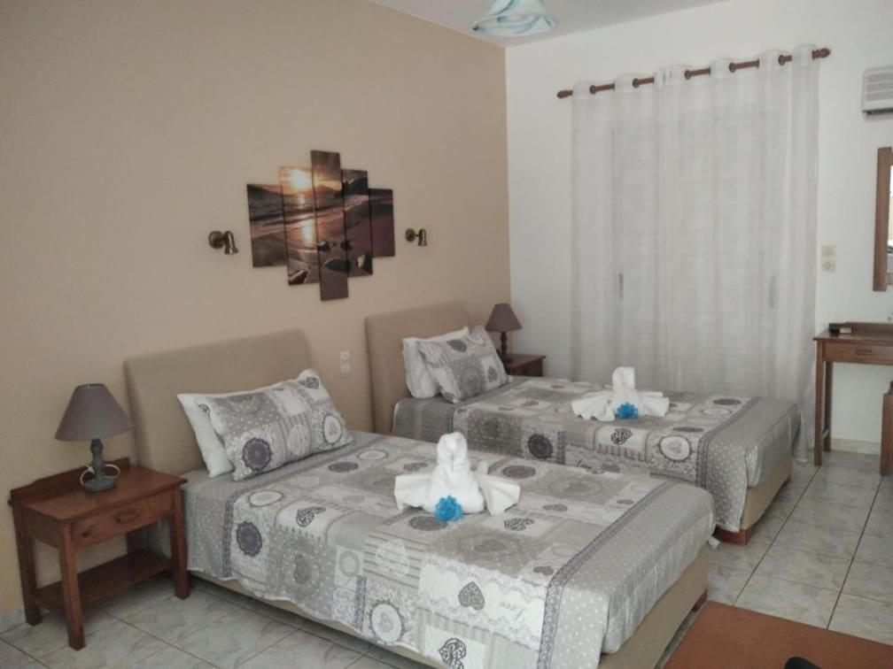 Golden Sun Apartments 罗达奇诺 外观 照片