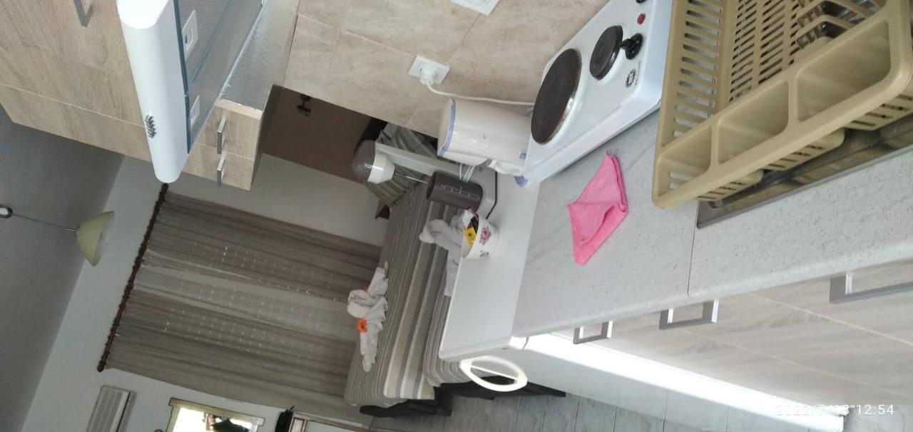 Golden Sun Apartments 罗达奇诺 外观 照片
